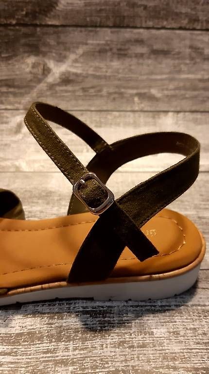 Graceland Scarpe da donna: Sandalen Grösse 39 – Usato da Erstfeld venduto da nan_6f9p 2