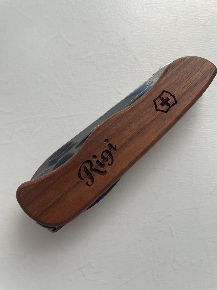 Victorinox Coltelli tascabile: Victorinox Forester Wood Rigi – Nuovo (secondo la descrizione) da Horgen venduto da Gentiana