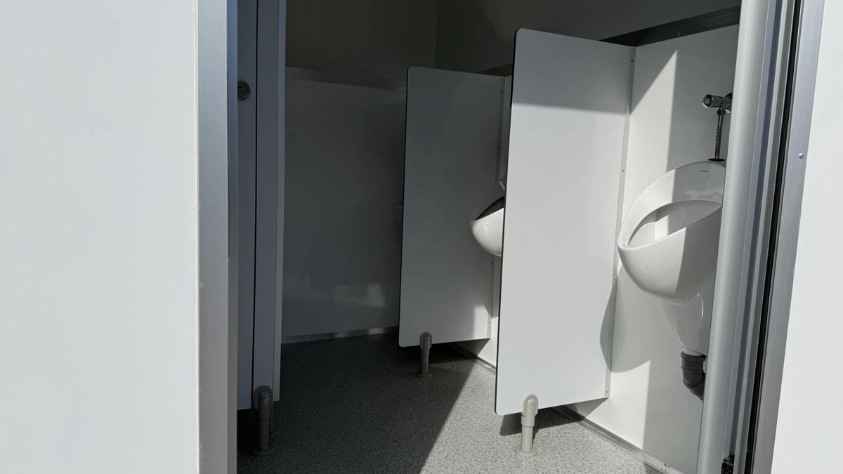 Veicoli commerciali: WC wagen wc anhänger – Nuovo e nell'imballaggio originale da kloten venduto da dejan.h 6