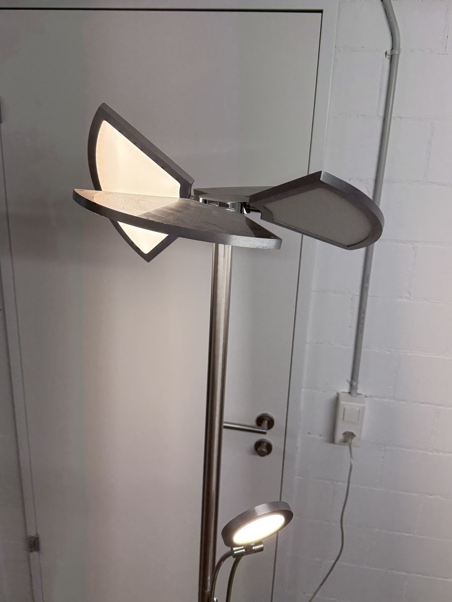 Lampade: LED-Stehleuchte Artur Dimmbar. – Usato da Unterägeri venduto da Igl_92bz 1