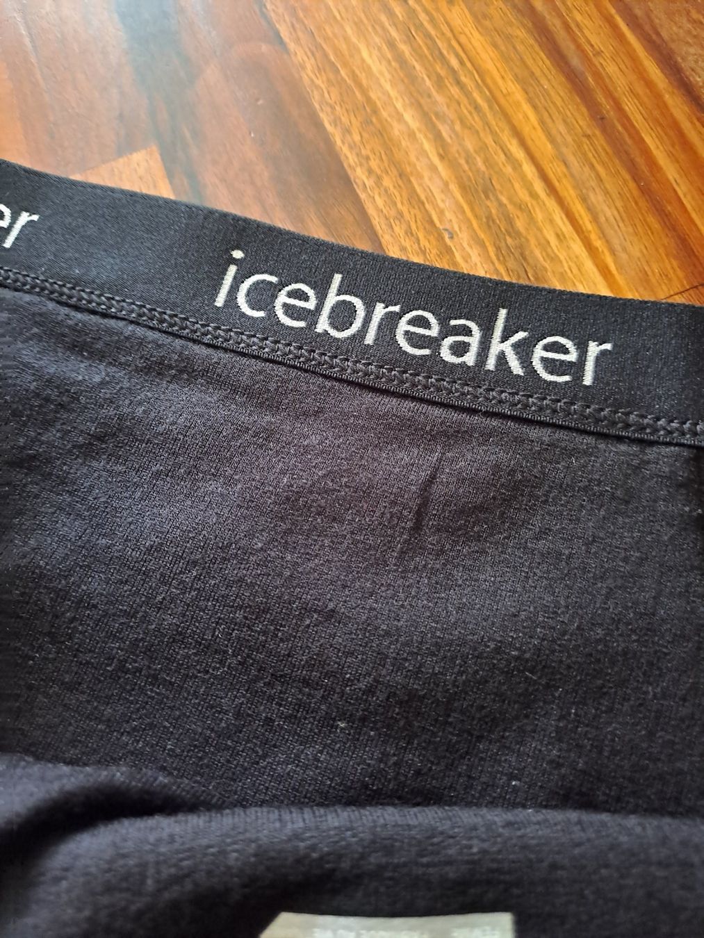 Icebreaker Gonne: Icebreaker Ueberrock Merino Gr.M – Usato da Emdthal venduto da kasira 1