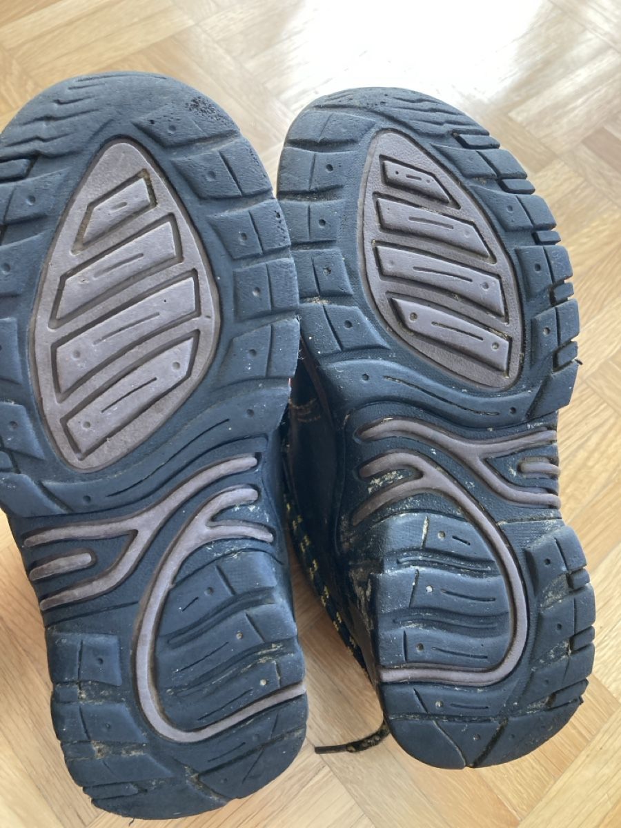 Columbia Scarpe per ragazzi: Wanderschuhe Gr. 34 Columbia – Usato da Zürich venduto da kiskinfam 3