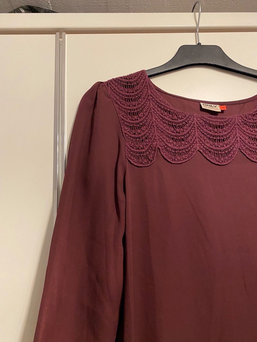 Only Camicette: Damen Bluse von ONLY gr.36 – Usato da Pfungen venduto da Sheki56 1