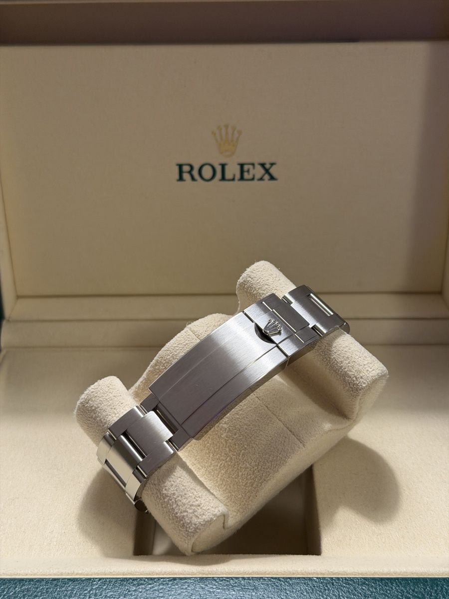 Rolex Montres: Rolex Submariner Date 2025 Fullset – D'occasion à Glattpark(Opfikon) par Sonnenzeit99 4