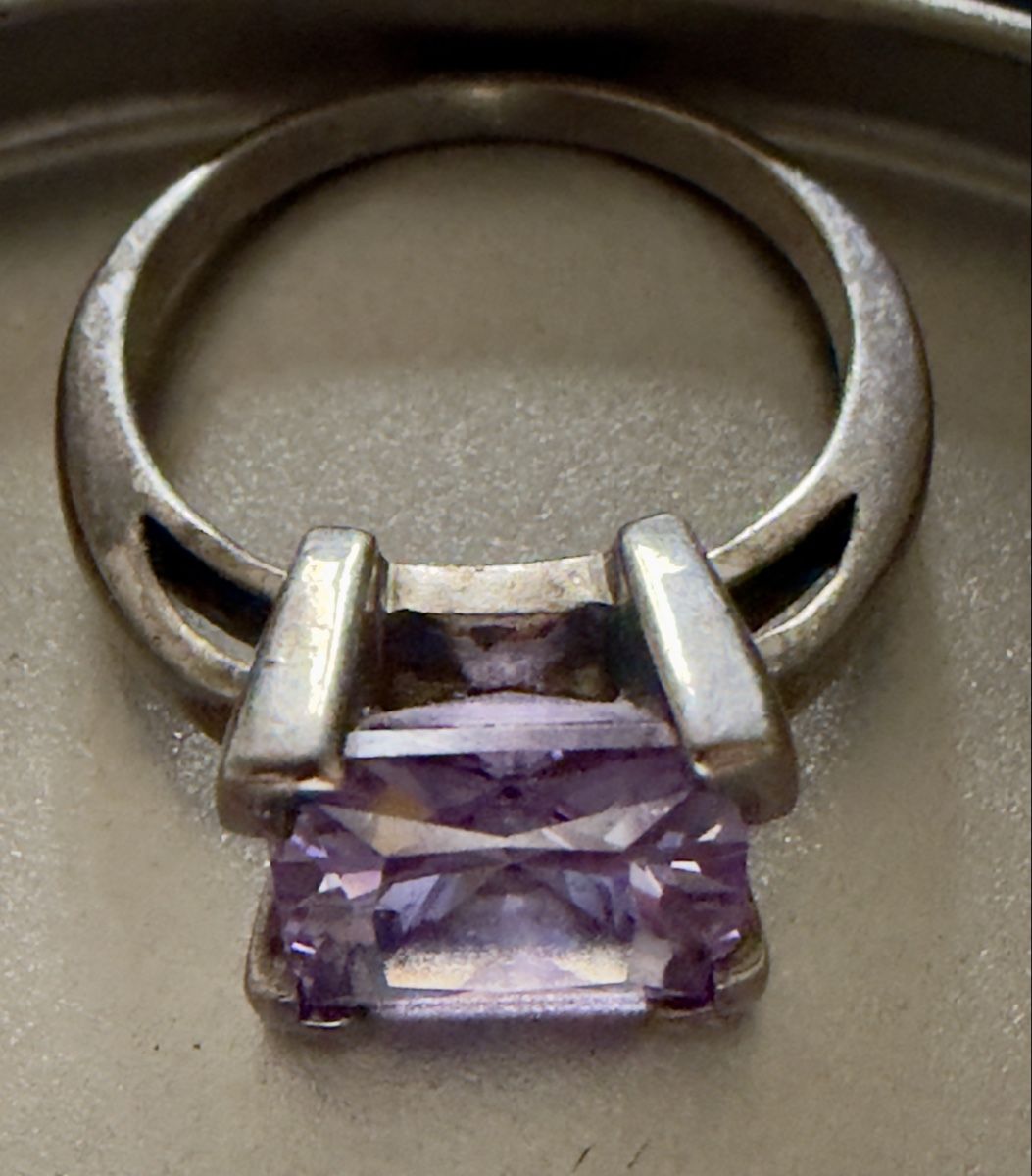 Bagues: Ring Silberfarbig lila Stein  – D'occasion à Widnau par kustercarmen 6