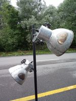 Stehlampe Metall Industrie Design