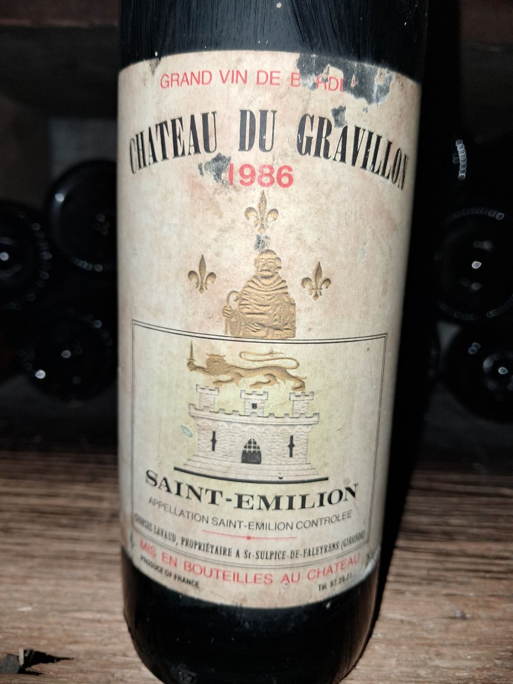 Vino: Château du Gravillon Saint-Émilion 1986 – Nuovo e nell'imballaggio originale da Le locle venduto da juliensaran 1