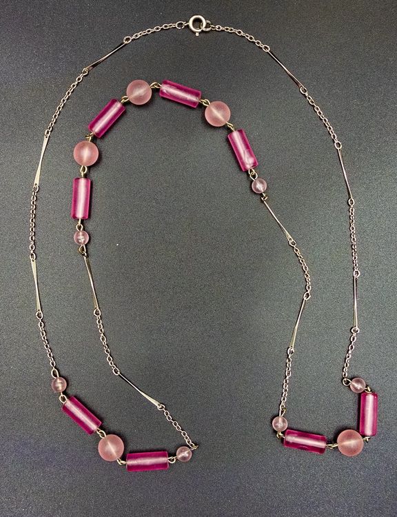 AstraGlam Hosenkette Wallet Chain - Punk Gold Silberkette Mit Strassblumen