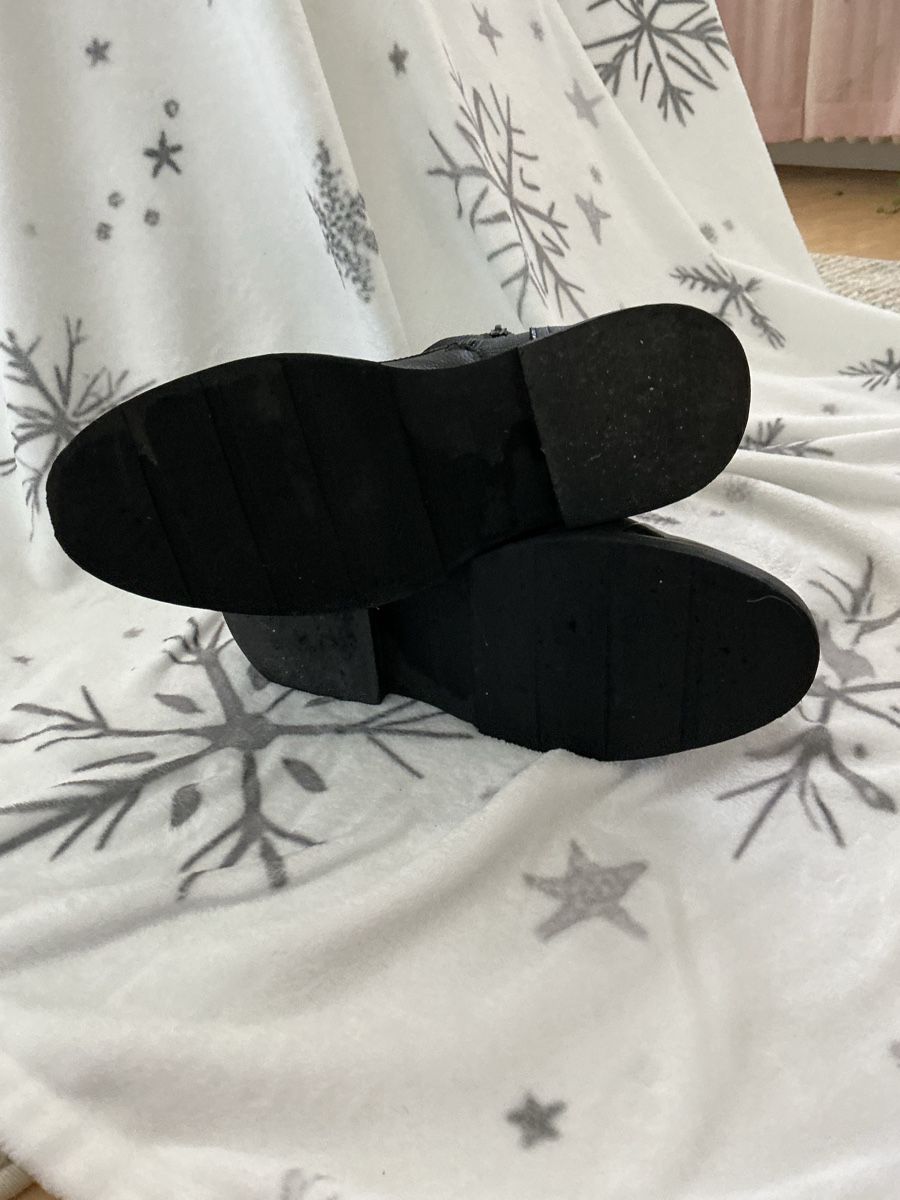 Damenschuhe: Label Pertini schwarze Stiefeletten – Gebraucht aus Basel von Smile214 2