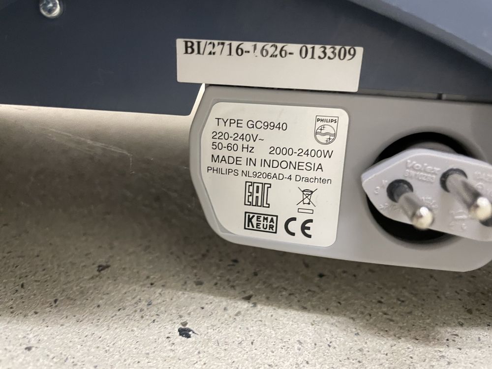 Philips GC019/00 Anti-Kalk-Kartusche für alle Wardrobecare