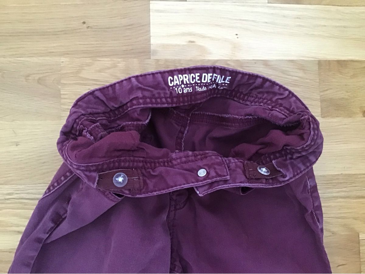 Pantaloni: Hose, Grösse 8/10 Jahre. – Usato da Seuzach venduto da Tureda 2