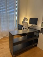 Schreibtisch L-Form dunkelgrau mit Schubladen und Regal