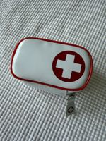 Petite trousse pharmacie premiers secours croix rouge