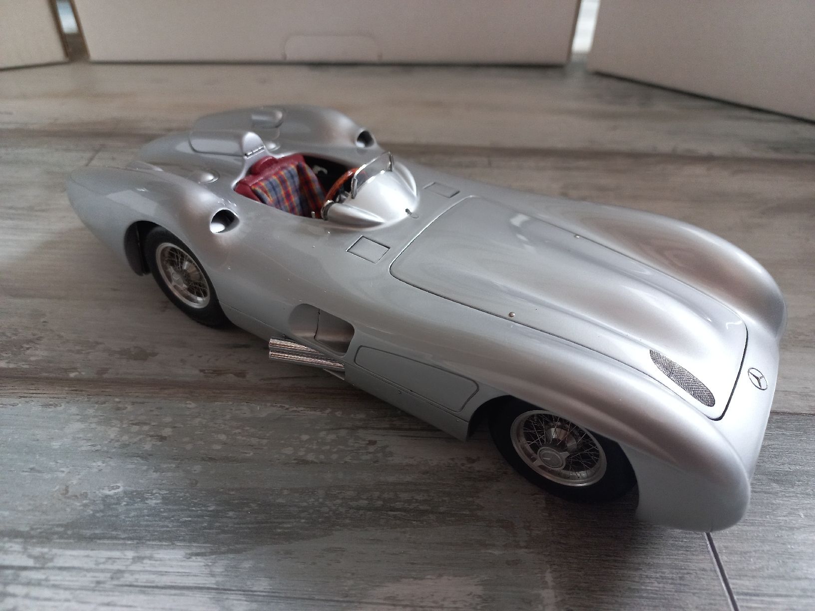 CMC Modellini d'auto: Mercedes W196R 1/18 CMC – Usato da Attalens venduto da remy_s00 1
