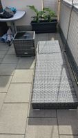 Rattan Liegestühle