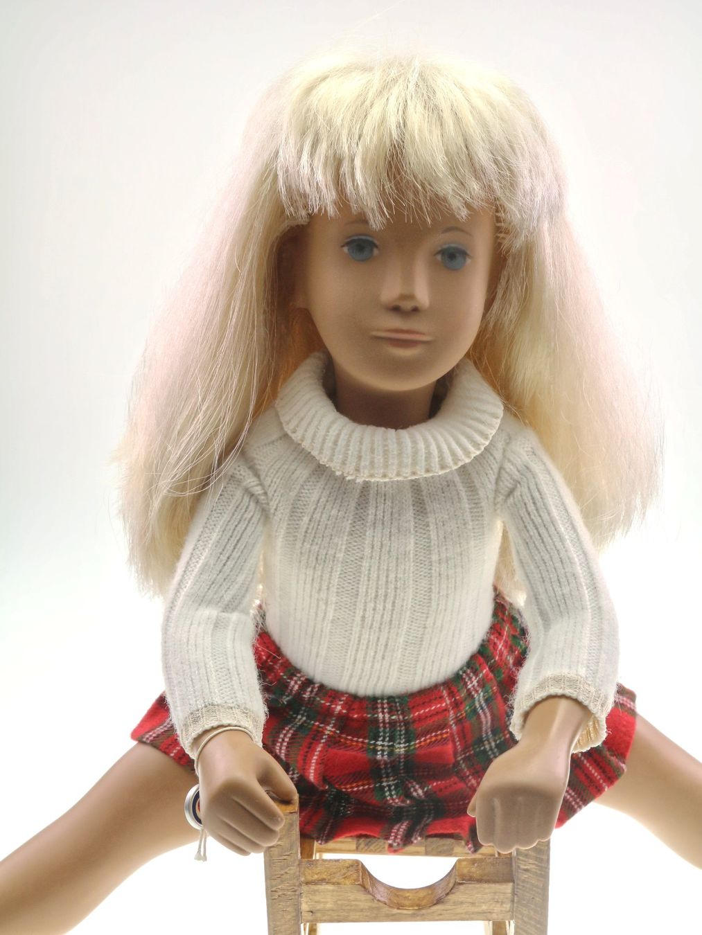Sasha Morgenthaler Puppen: 109 - 4 Sasha Blonde Kilt mit silber Blombe – Gebraucht aus Schmitten FR von Rimonimus 2