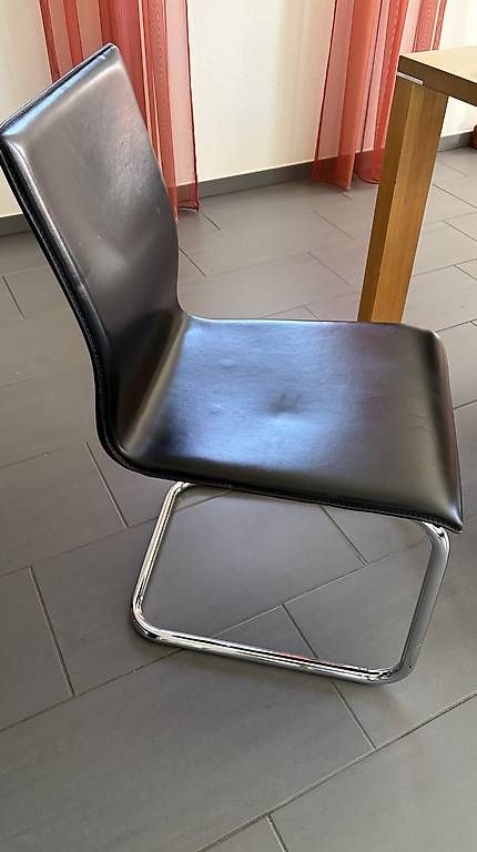 Stühle: Esstischstühle Leder – Gebraucht aus Winterthur von Lucoelen 1