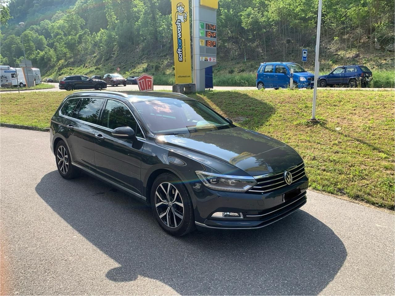 VW Automobili: VW PASSAT VARIANT DSG 1.8 BMT – Usato da Oberwil BL venduto da Samsung010