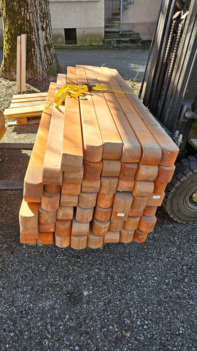 Articoli in legno: Rundkopfpfosten 9x9x190 Lärche – Nuovo (secondo la descrizione) da Diessenhofen venduto da Osio 1