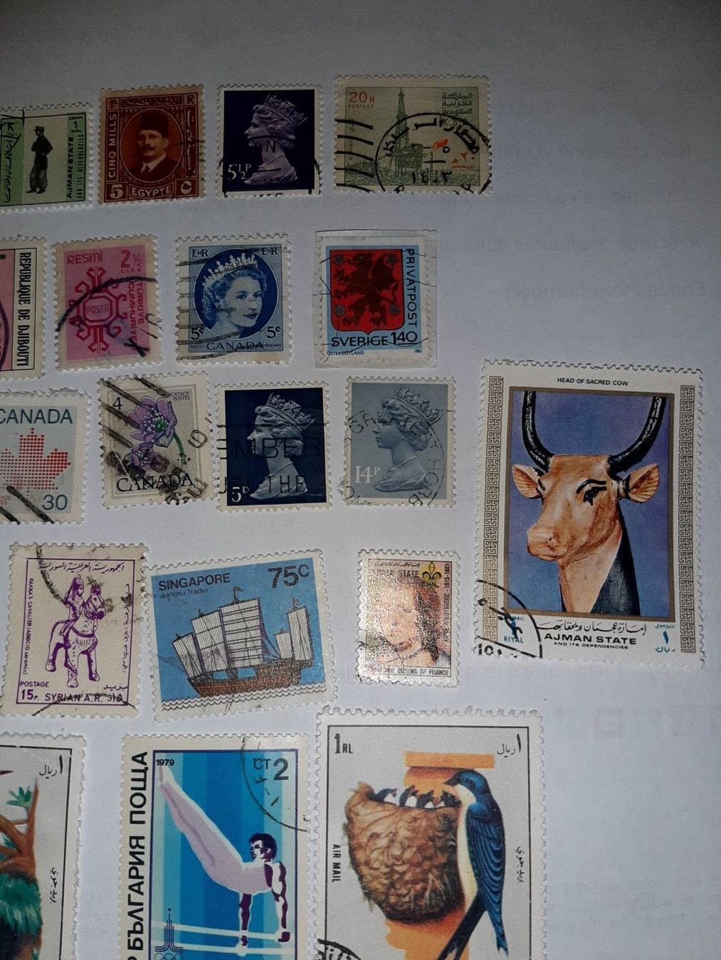 Tutti i francobolli: 32 timbres divers pays – Usato da Le locle venduto da juliensaran 2