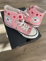 Converse, 27, pink