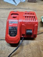 Ladegerät Milwaukee M12-18FC RapidCharge (S)