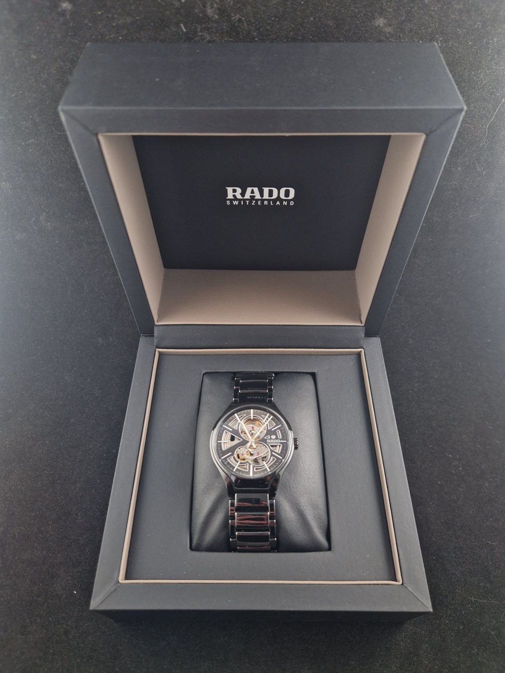 Rado Orologi: Rado True Open Heart Automatic 40mm – Usato da Reitnau venduto da Timepower
