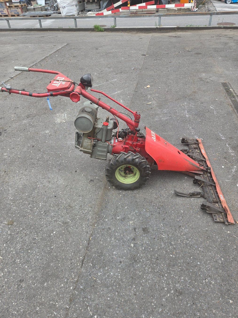 Aebi Tutte le macchine: Motormäher Aebi AM15a – Usato da Mels venduto da lad_8ctm 2