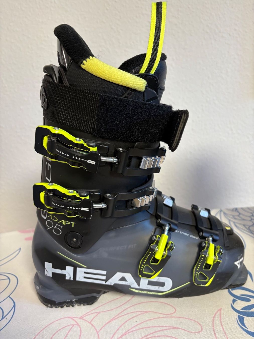 Scarpe da uomo: Skischuh Head Grösse 26,5 – Usato da Gelterkinden venduto da Delta100
