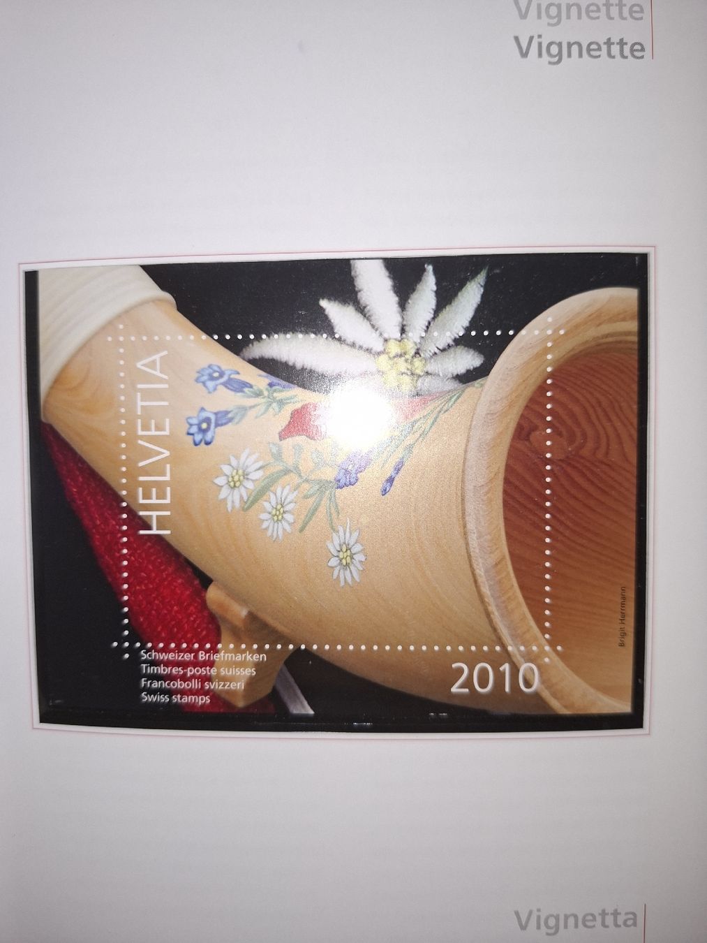 Tutti i francobolli: Briefmarken Jahrbuch 2010 Halbmond ET  – Usato da Balgach venduto da SIMEON27 1
