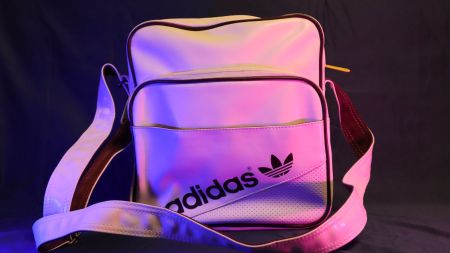 Vintage Adidas Umhängetasche. Retro Kult.