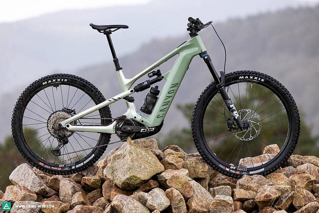 Canyon Velos: Canyon Strive : ON CFR 2024 – Gebraucht aus Wallisellen von vs92