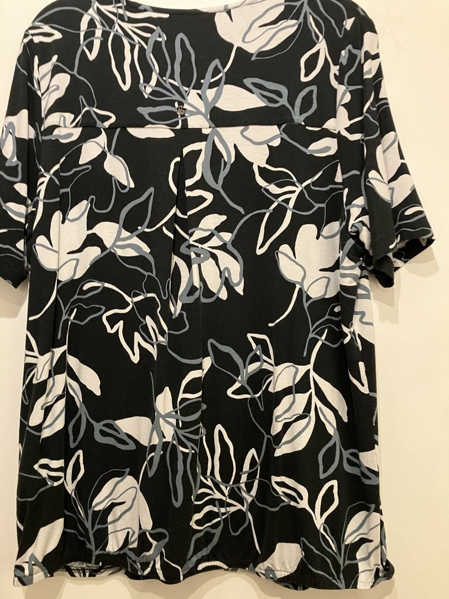 Bonita T-shirt: Shirt – Nuovo (secondo la descrizione) da Weinfelden venduto da Seelillie 1