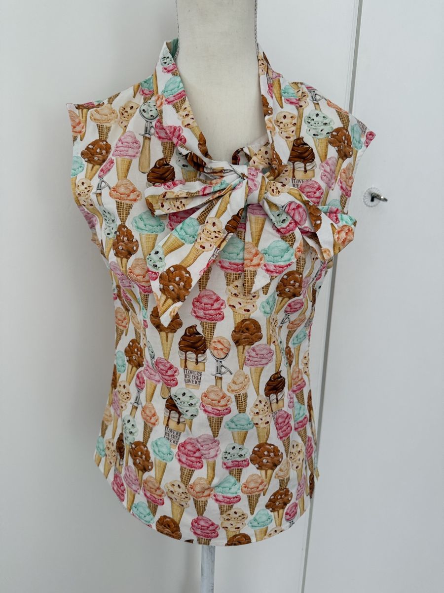 Camicette: Retro bluse – Nuovo (secondo la descrizione) da visp venduto da Kmemo1