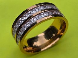 Bague plaqué or avec zirconias cubiques scintillants ✨ T.56