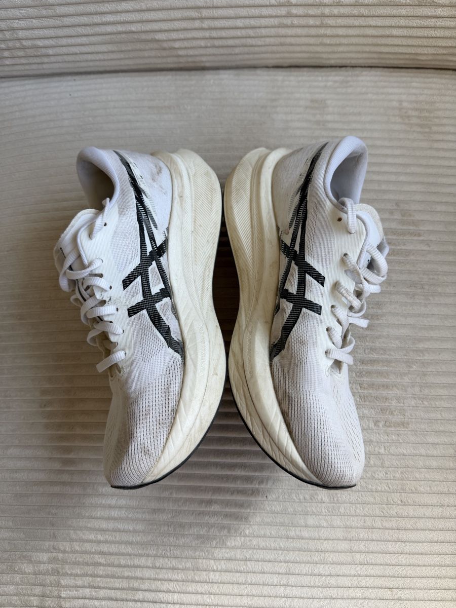 Asics Scarpe da uomo: Asics MagicSpeed 5 - 42 – Usato da Les Acacias venduto da Leotam 2