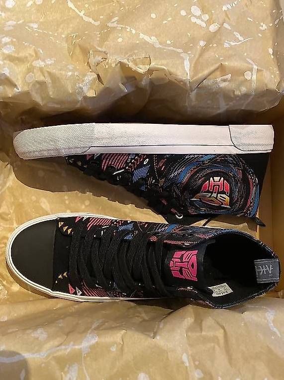 Scarpe da uomo: Akedo sneakers 2x (41) – Usato da Zürich venduto da Dpenner 3
