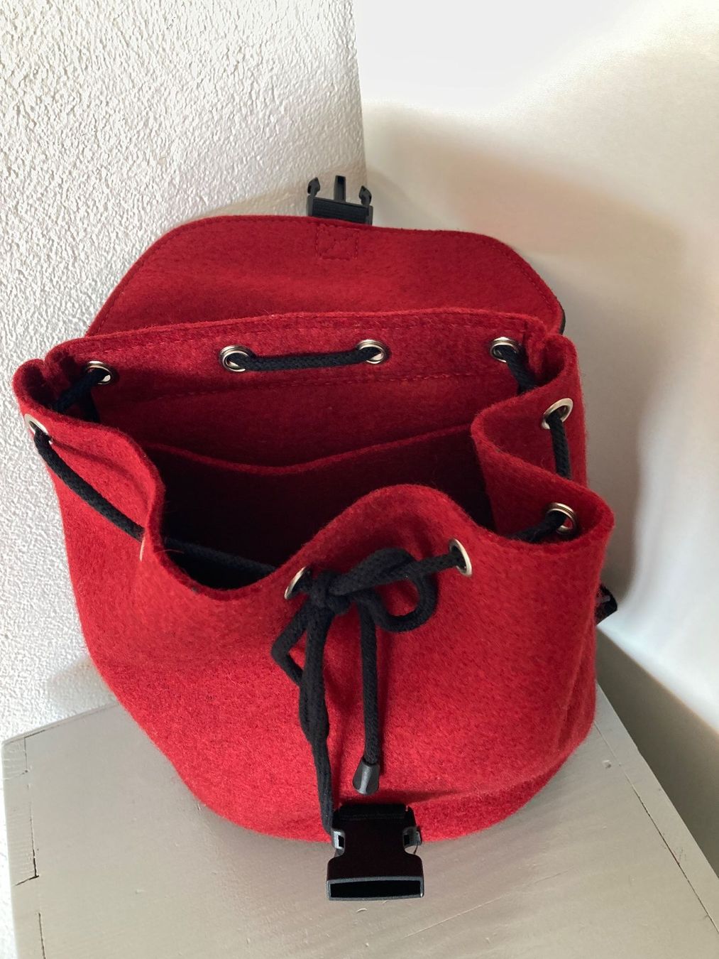 Rucksäcke: Rucksack rot Wollfilz – Neu (gemäss Beschreibung) aus Männedorf von Monika0116 1