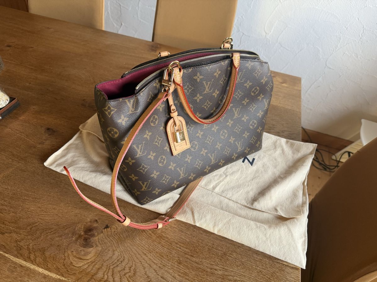 Louis Vuitton Borse da donna: Louis Vouitton Grand Palais MM MNG – Usato da Schlatt TG venduto da Fierakira 3