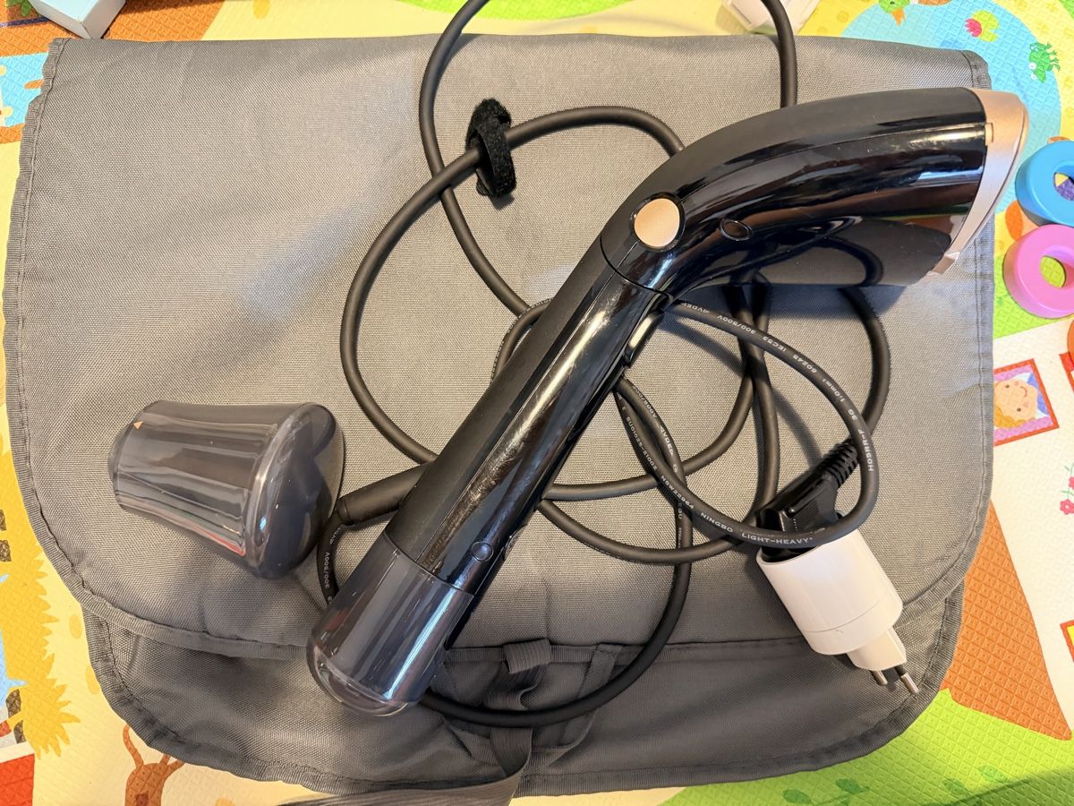 Philips Ferri da stiro: Philips 7000 Series Handheld Steamer - Used, Great Condition – Usato da Dübendorf venduto da xce_m8qq 1