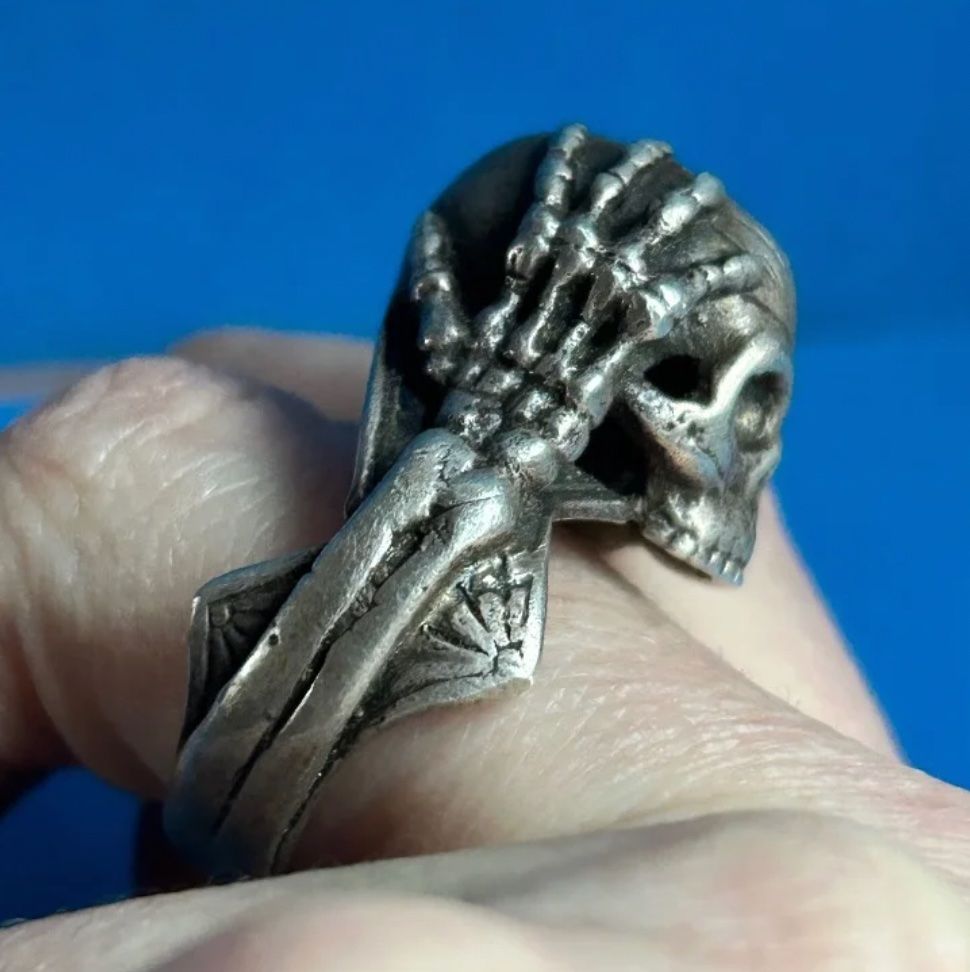 Anelli: Herrenring Totenkopf (68) – Usato da Laufen venduto da belleskulptur 7
