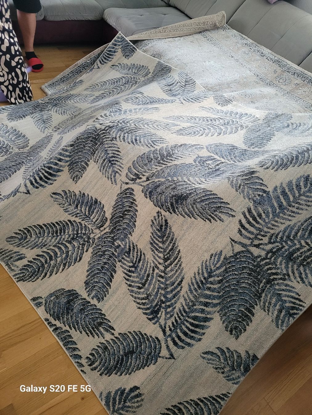 Tappeti: Teppich – Nuovo e nell'imballaggio originale da Bassersdorf venduto da arkais