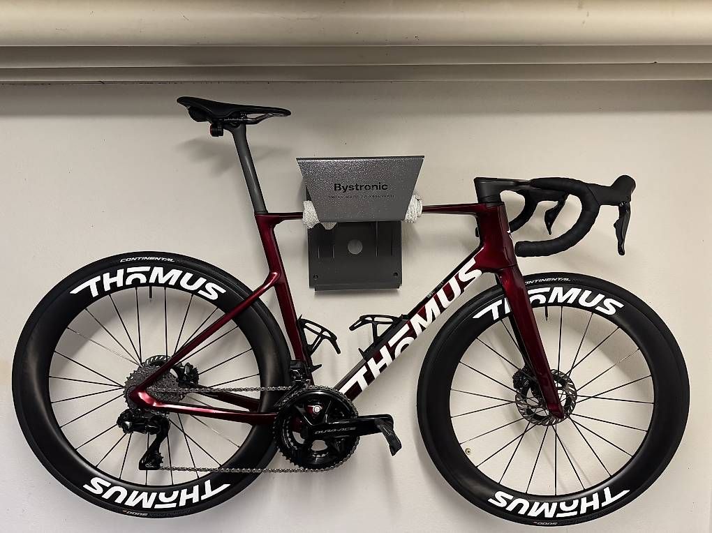 Thömus Ersatzteile: Thömus Sliker R3 Ultimate Frameset – Gebraucht aus Schötz von ridervcs 1
