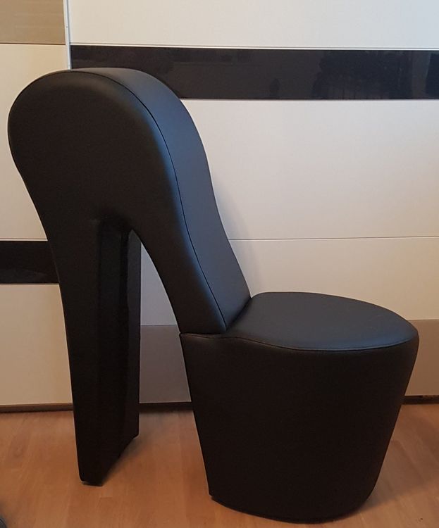 Stuhl High Heel