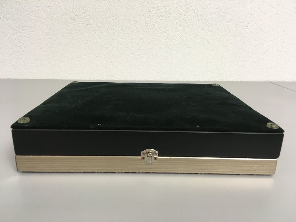 Pengup Halskette Organizer 20 Haken - Schmuck Vitrine Mit Glasdeckel Beige