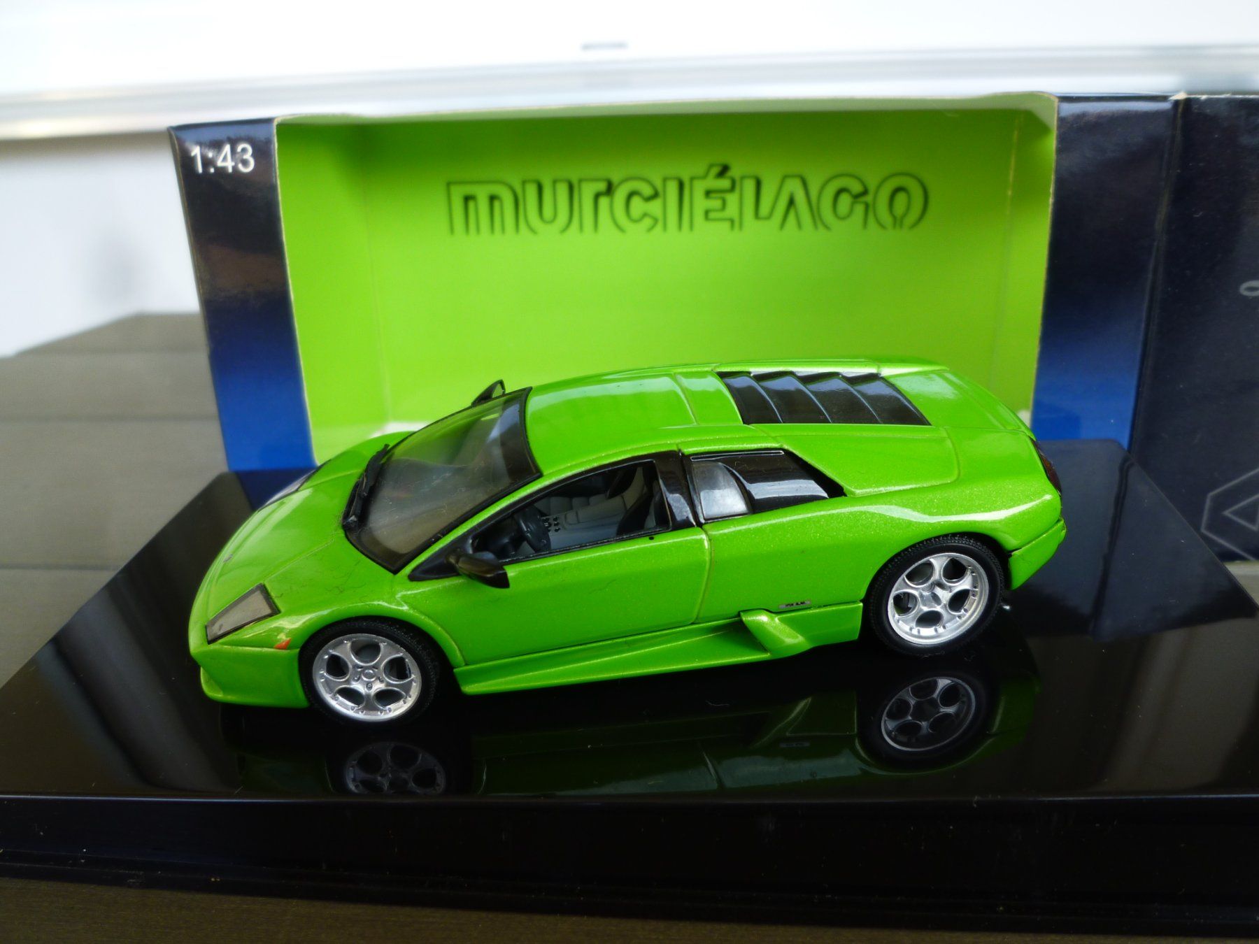 Lamborghini Modellini d'auto: Lamborghini Murcielago – Nuovo e nell'imballaggio originale da Flawil venduto da Imperiosud 4