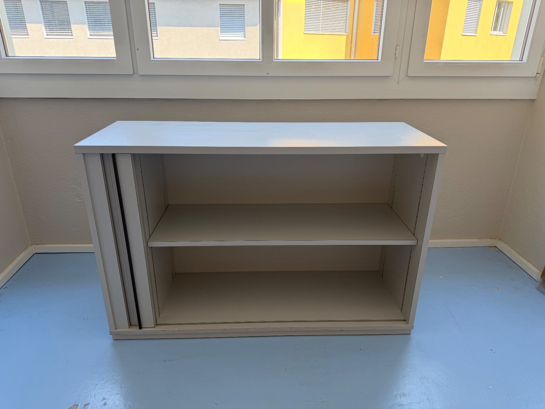 Schränke: Rolladenschrank weiss – Gebraucht aus Zürich von mar_hs6l 1