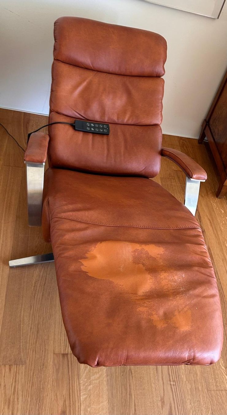 Poltrone: Relaxsessel in Leder mit 3 E-Motoren und Aufstehilfe – Usato da Zürich venduto da Modernshopping 2