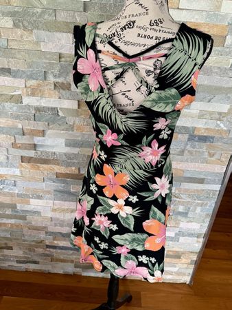★Sommerliches Blumen Kleid★Baumwolle★GrXL★Rücken Ausschnitt