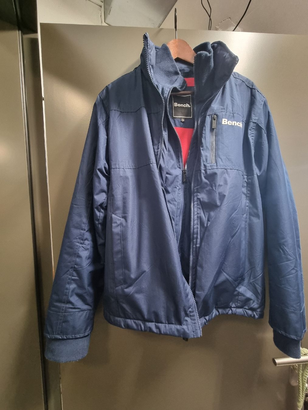 Bench Giacche: Bench Herrenjacke Grösse M – Usato da Baden venduto da Giuseppe5 1